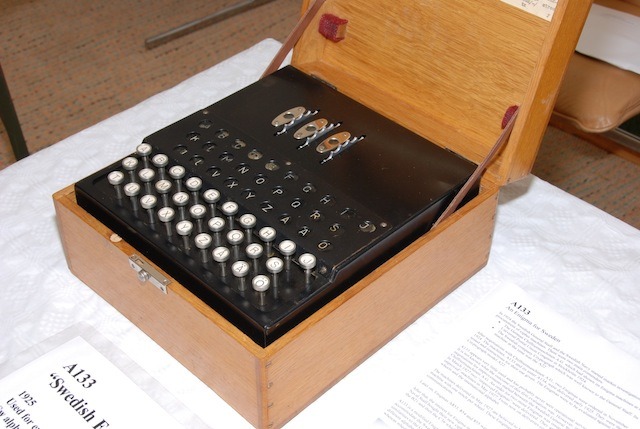История загадочной и легендарной шифровальной Enigma 10