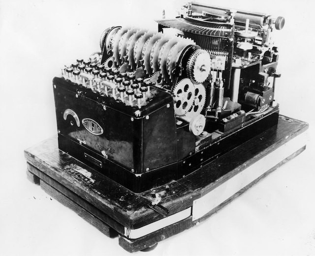 История загадочной и легендарной шифровальной Enigma 7