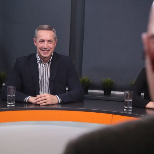 «Это не учёные, это те, кто хорошо ориентировался в среде имитирующего высшего образования и имитирующей науки…» 10